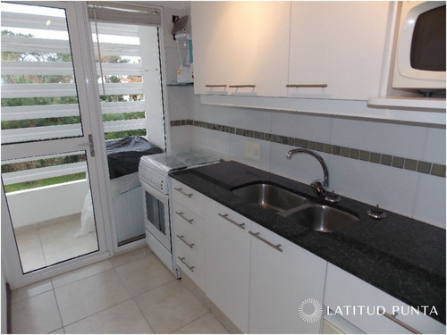 Apartamento En Rincón Del Indio- Ref: 119