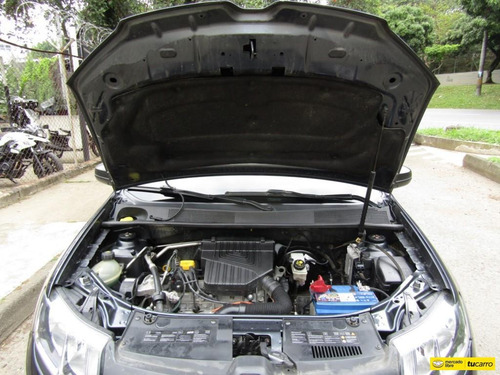 Renault Sandero Expression 1600 Cc Mt