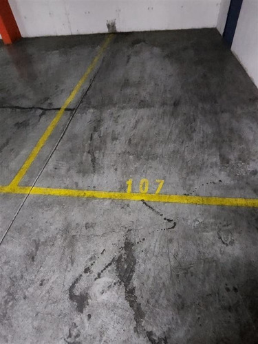 Imagen 2 de 2 de Estacionamiento Y Bodega En Venta En Valparaíso