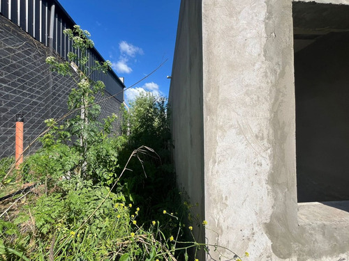 Venta Casa A Terminar 1500m Pilar Evalúa Permuta