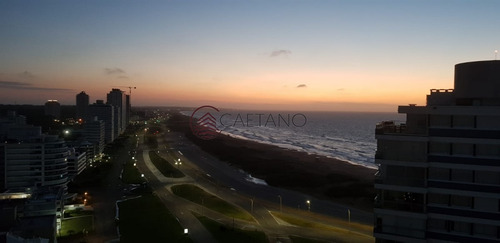 Penthouse En Playa Brava-ref:2397