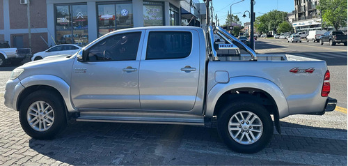 Toyota Hilux 3.0 Cd Srv 171cv 4x4 - A3