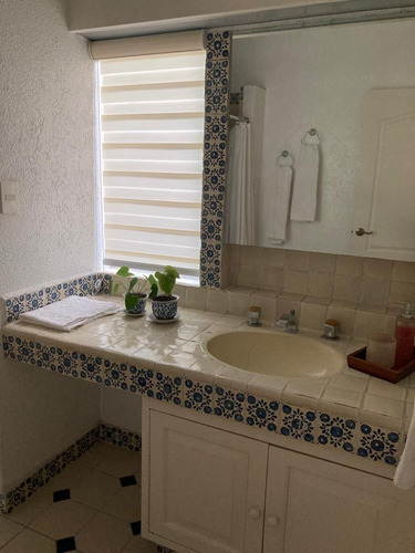 Bonita Casa En Un Nivel, Seguridad 24/7, Alberca, Con Acceso Rapido A La Autopista