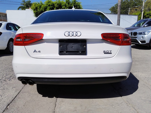 Audi A4 2.0 T Select Quattro 252hp Dsg