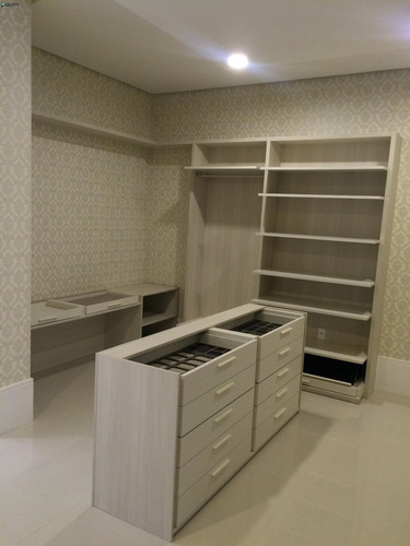 Imagem 17 de 30 de Magnífico Apartamento Com 05 Suítes Frente Mar Em Itapema! - Ap04170 - 69674918
