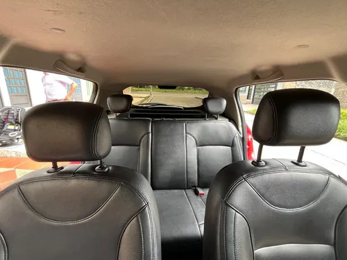 Renault Sandero Stepway 1.6 Night & Day