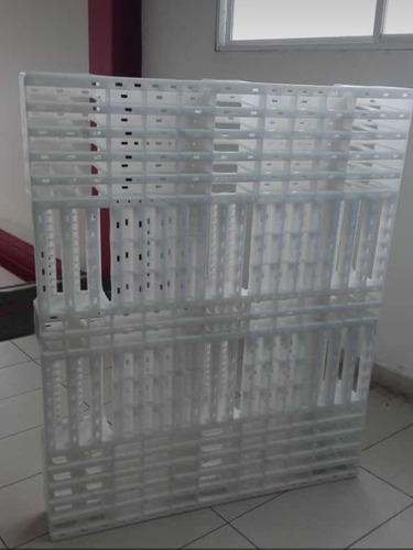 Imagen 1 de 2 de Paleta Plástica