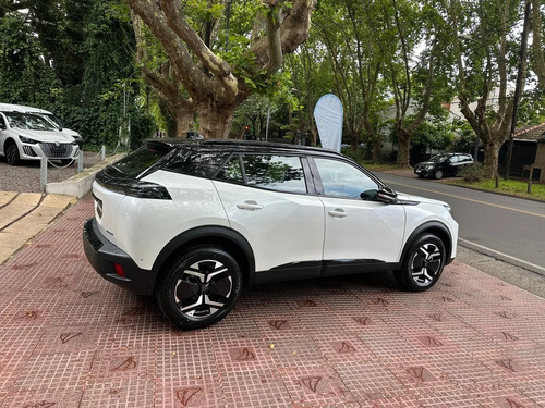 Peugeot 2008 1.0T Gt