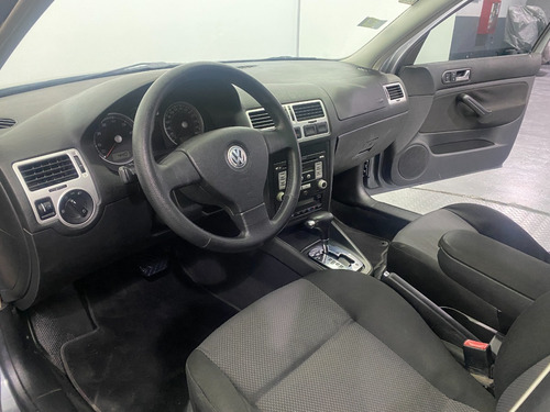 Imagen 11 de 12 de Volkswagen Bora 2.0 Trendline Tiptronic At 2008-imolaautos