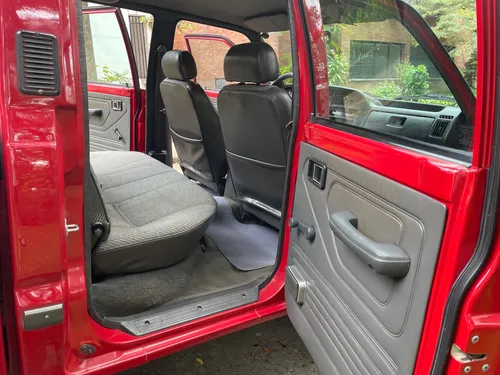 Mazda B2600 2.6 B2600