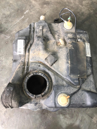 Tanque De Gasolina Mazda3 14 Galones (Usado)