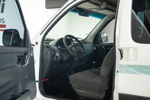 Peugeot Partner Patagonica Hdi 1.6 Vtc Plus Usado 2016 #
