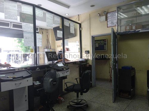 Estratégico Edificio En Venta Ubicado En Zona Céntrica Comercial De Barquisimeto Jr