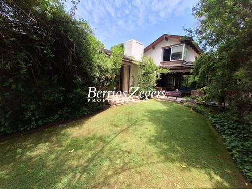 Casa En Venta De 4 Dorm, 4 Baños Mas Servicios 2 Salas Estar