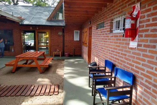Venta De Hostel La Gran 7 + Departamento - Villa Gesell
