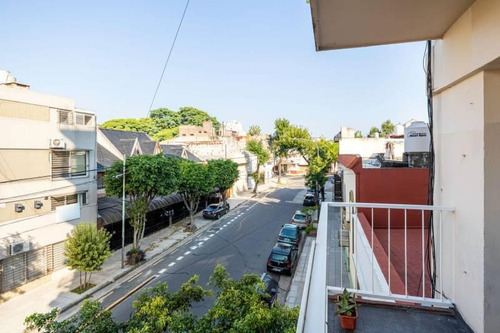 Departamento En Venta De 2 Ambientes En Parque Patricios