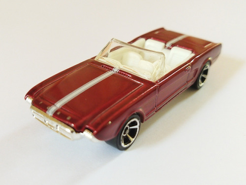 Hot Wheels 2011  Premiere  '63 Ford Mustang Ii Concept Car