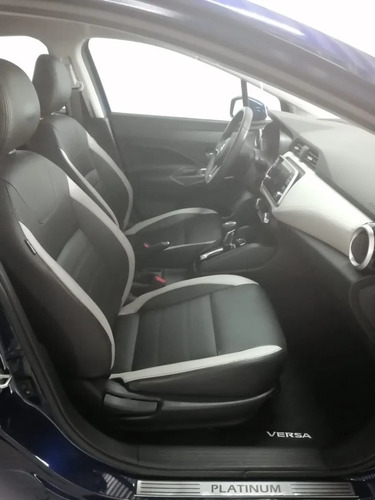 Imagen 10 de 12 de Nissan Versa Platinum Cvt