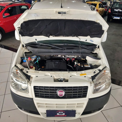 Fiat Doblo 1.8 16v Essence 7l Flex 5p