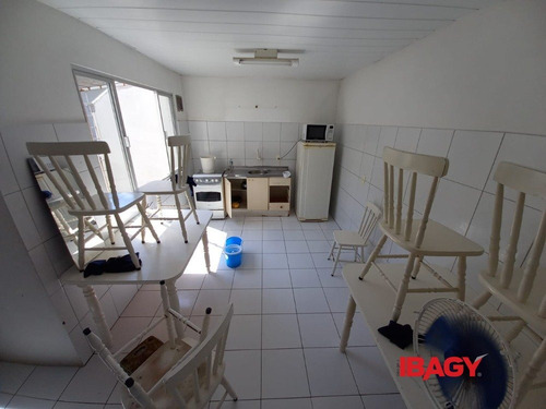 Imagem 14 de 15 de Oportunidade! Loja Em Centro - Florianopolis - L-114737