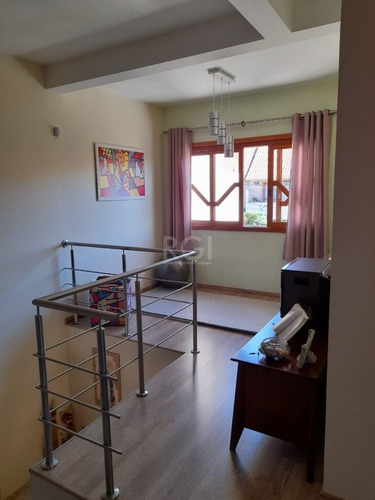 Casa Em Espírito Santo Com 3 Dormitórios - Lu432239