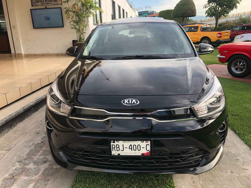 Imagen 1 de 15 de Kia Kia Rio Hb 2021 5p S Pack L4/1.6 Man