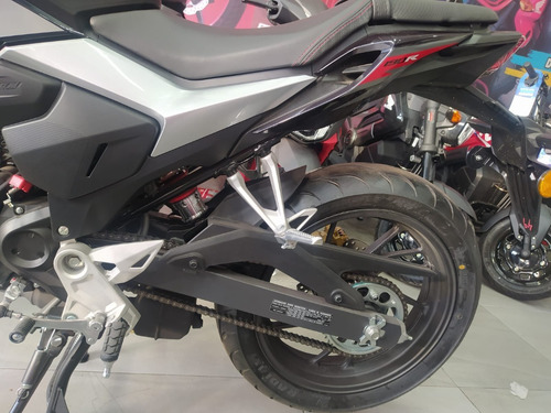 Imagen 14 de 15 de Honda, Cb 190 R, Modelo 2023