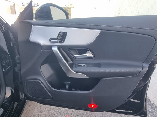 Mercedes-Benz Clase CLA 1.3 200 Progressive
