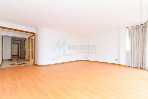 Departamento En Arriendo De 3 Dorm. En Las Condes