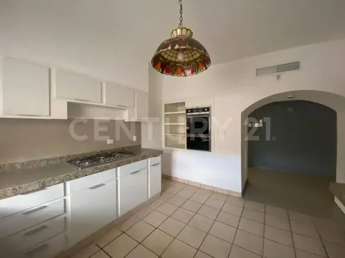 Casa Venta, Un Piso En Esquina, Col. Mirador, Chihuahua