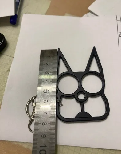 Piña Gato. Llavero De Autodefensa 