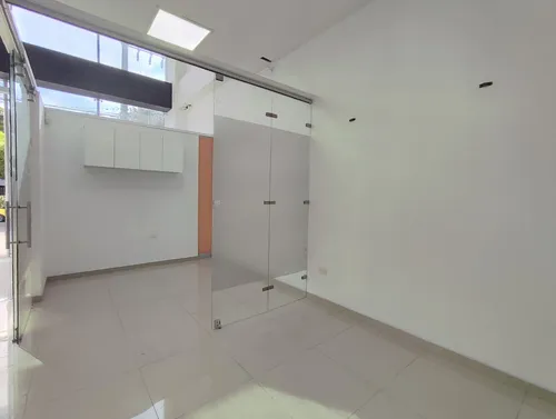 Local En Arriendo En Barrio Blanco. Cod A30772