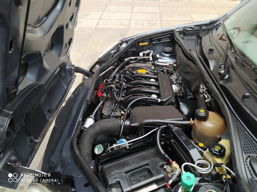 Imagen 11 de 15 de Renault Kangoo 2012 1.6 2 Ath Plus Da Aa Cd Pk Lc