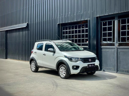 Fiat Mobi 1.0 Way Live On