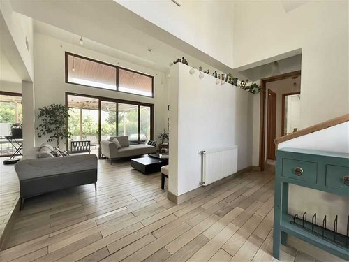 Gran Terreno 704m2 (96087)
