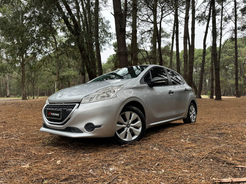 Peugeot 208 Access Impecable! - Motorland Permuto / Financio