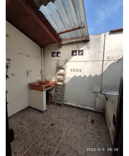 Casa Para Arriendo En Envigado - Las Flores