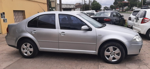 Volkswagen Bora 2.0 Trendline Automatico.