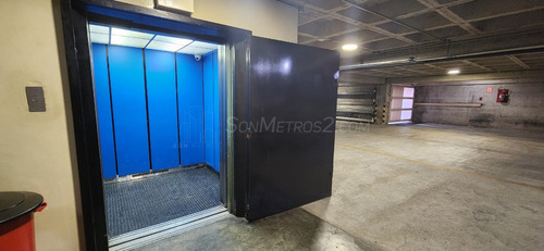 Edificio Venta La Urbina 3919 Mts2 Sonmetros2