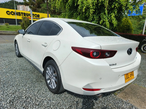 Mazda Mazda 3 2.0 Touring At Hibrido Ligero - Mhev