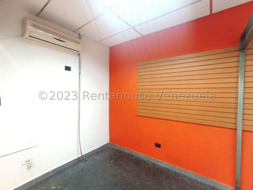 Local Comercial En Venta En Centro Barquisimeto Lara/ .. %%m-c-t%% Cod. 23 Guion 3 2 6 6 3