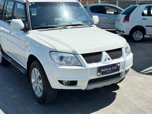 Mitsubishi Pajero TR4 2.0 4X2 16V 140CV FLEX 4P AUTOMÁTICO