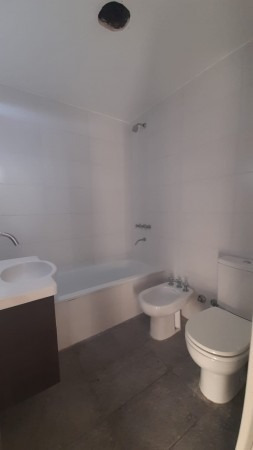 Imagen 4 de 24 de Departamento 3 Ambientes Nuevo Quilmes