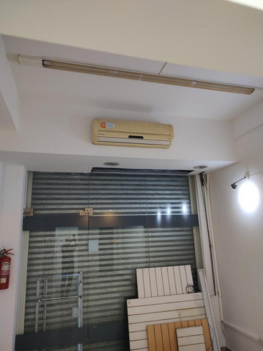 Imagen 5 de 7 de Local Comercial En Alquiler En Caseros Centro.bajas Expensas