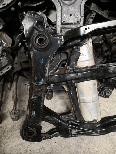 Puente De Suspensión Trasera Accord 98-02 3.0 V6 Sedán (Usado)