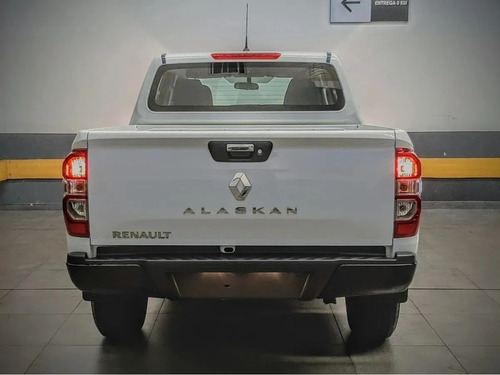 Imagen 7 de 16 de Renault Alaskan 2.3t 16v Confort Mt 4x2 Hilux Utilitario G