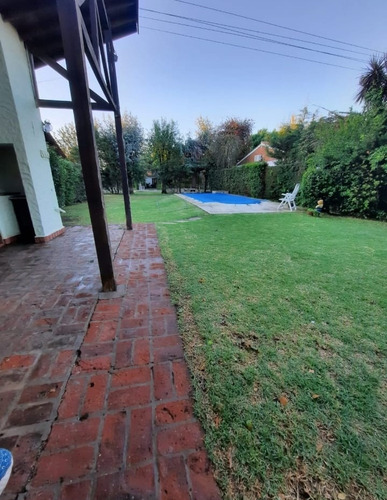 Casa De 3 Ambientes, En Alquiler O Venta, En El Barrio Privado Indio Cua Golf Club