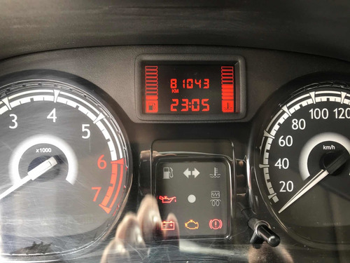 Renault Sandero 2014 1.0 16v Authentique Hi-flex 5p