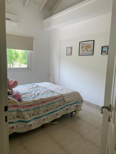 Casa En Venta En Country Los Puentes, Lujan