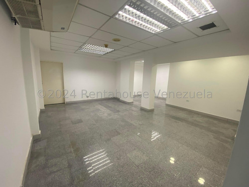 Casa Comercial En Venta En La Florida Mls 24-20719 Yf